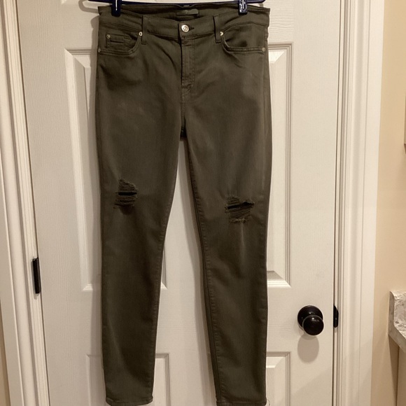 7 For All Mankind Olive Green Skinny Jean, Size 31 - Picture 2 of 15